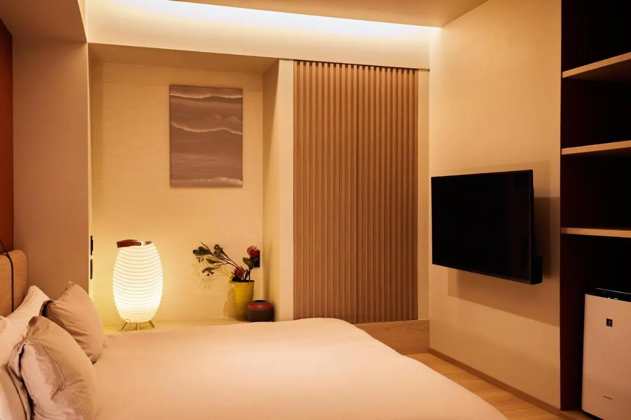Livegrace Mabuji Park Hotel - Vacation Stay 51965V Tokyo